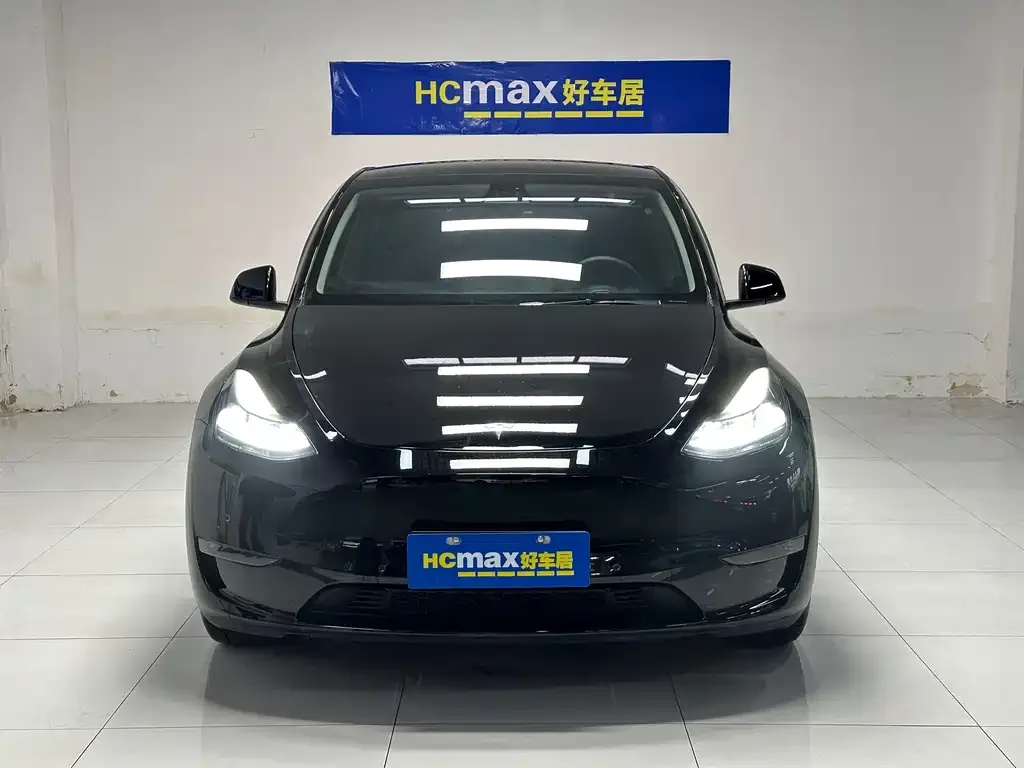 Tesla Model Y 2023 из CN, фото 2