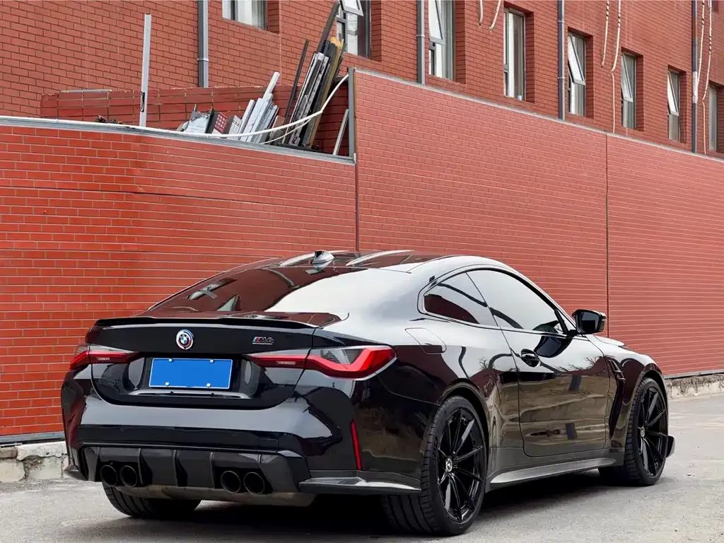 BMW M4 — фото 2