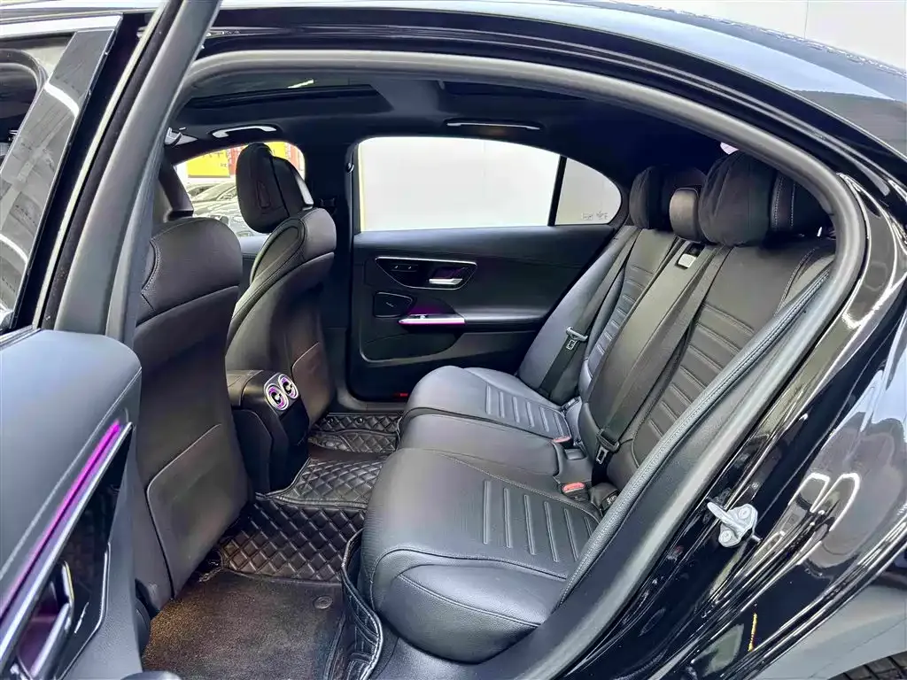 Mercedes-Benz C-Class 2023 из CN, фото 9