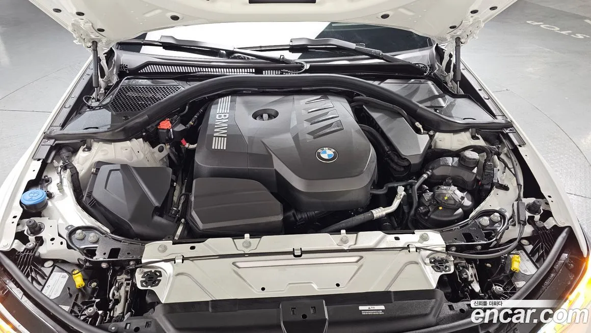 BMW 3-Series 2025 из KR, фото 5