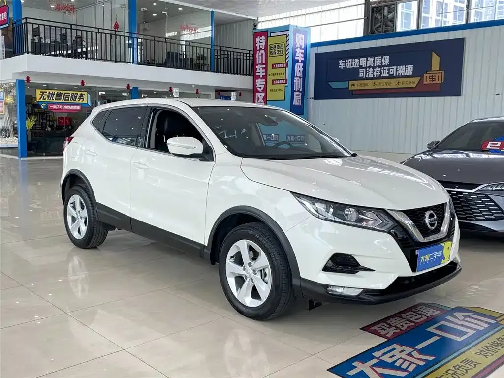Nissan Qashqai — фото 9