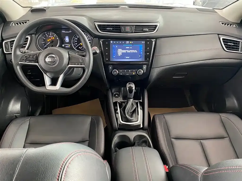 Nissan Qashqai — фото 4