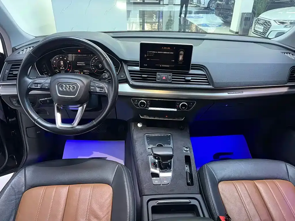 Audi Q5L 2021 из CN, фото 7