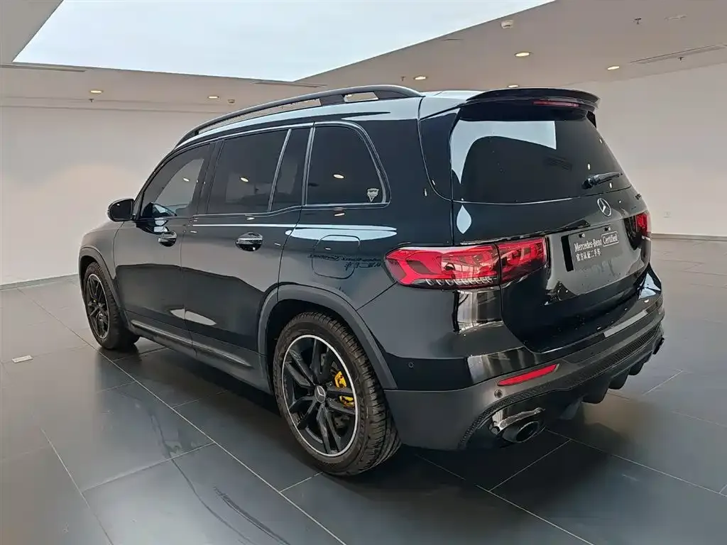 Mercedes-Benz GLB AMG — фото 4