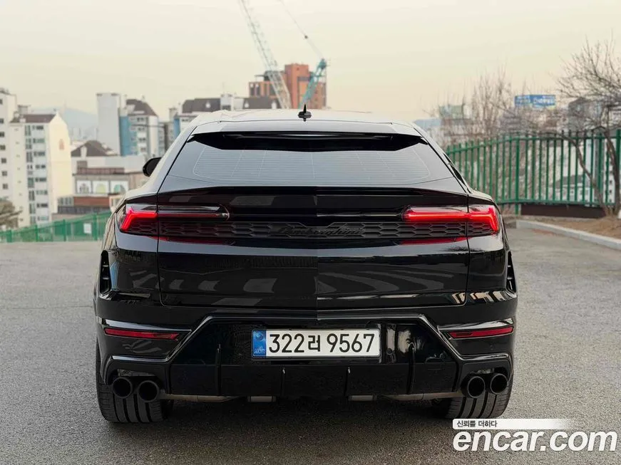 Lamborghini Urus 2026 из KR, фото 4