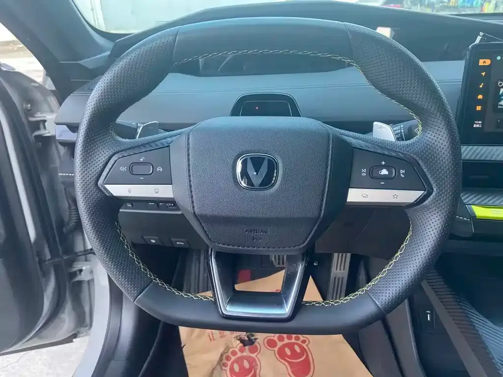 Changan UNI-V 2022 из CN, фото 4