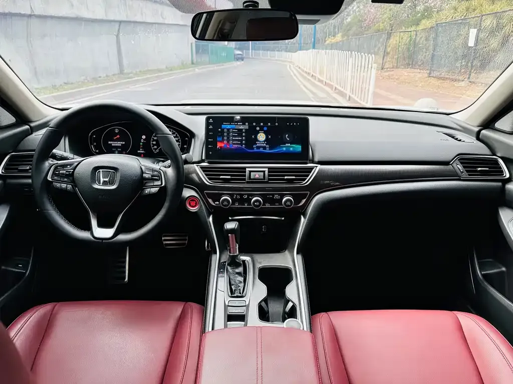 Honda Accord — фото 4