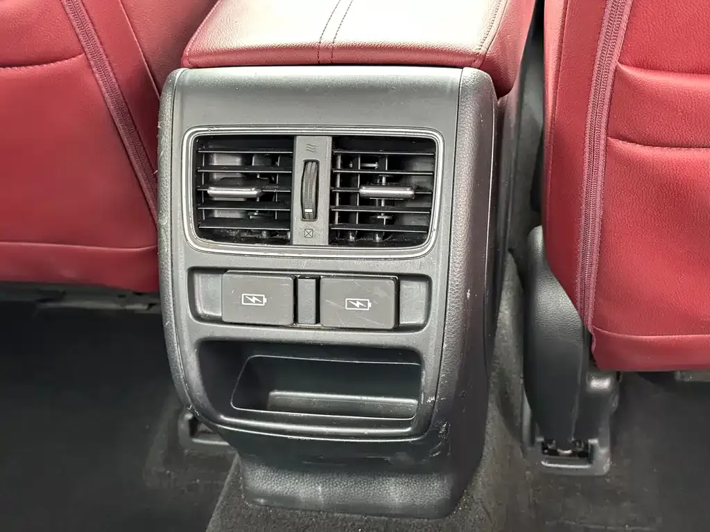 Honda Accord — фото 9