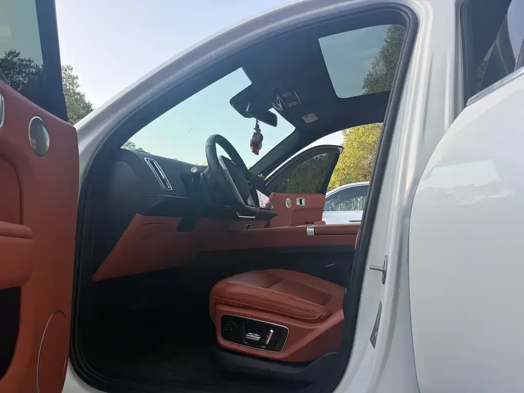 Li Auto L7 2024 из CN, фото 3