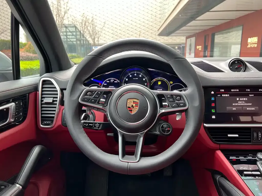 Porsche Cayenne Hybrid — фото 2