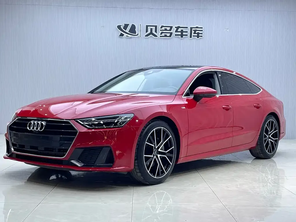 Audi A7 — фото 1