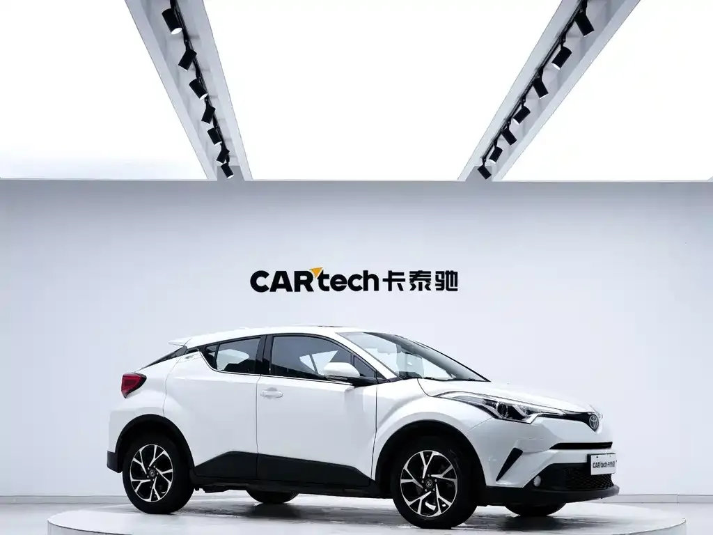 Toyota C-HR 2021 из CN, фото 5