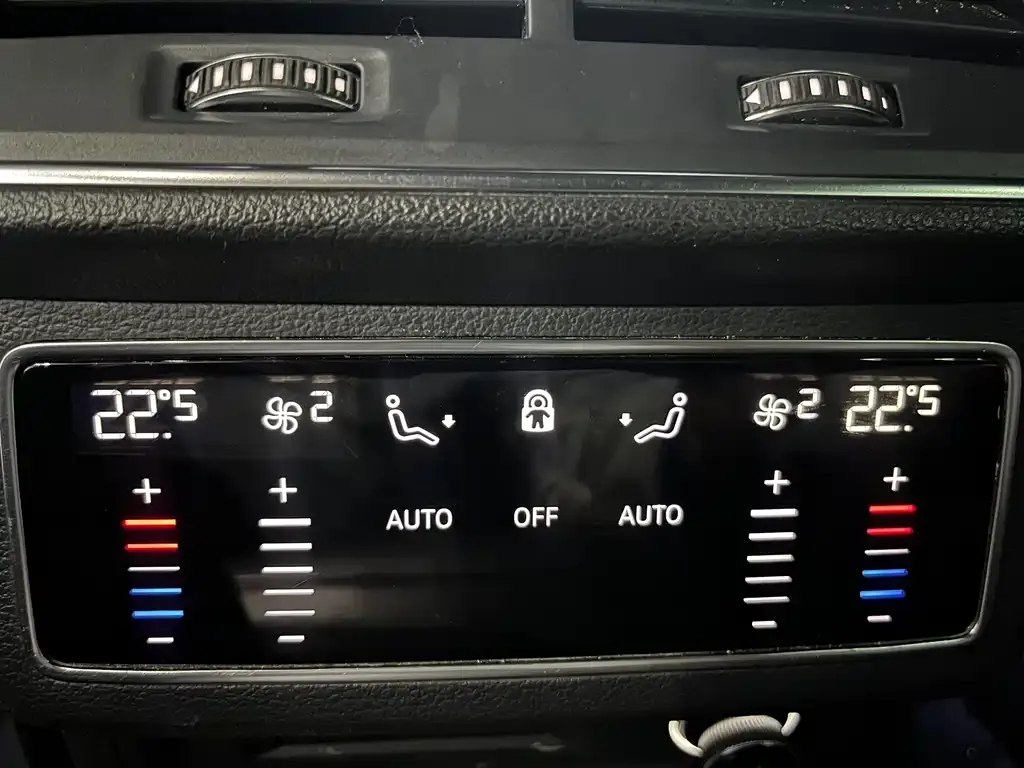 Audi A6L 2024 из CN, фото 8