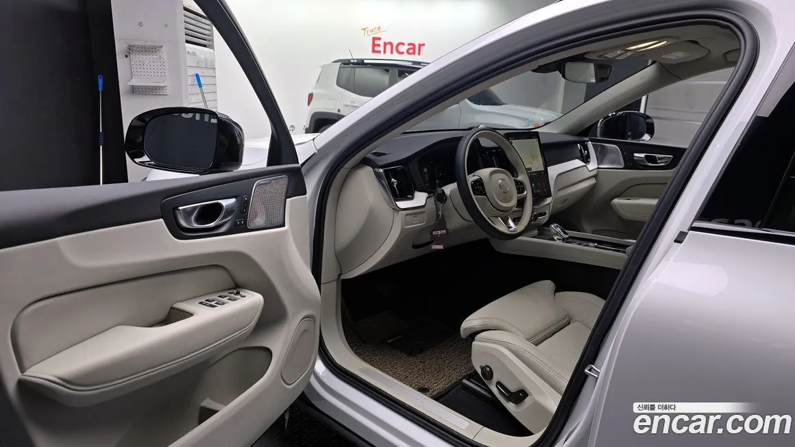 Volvo XC60 2026 из KR, фото 6