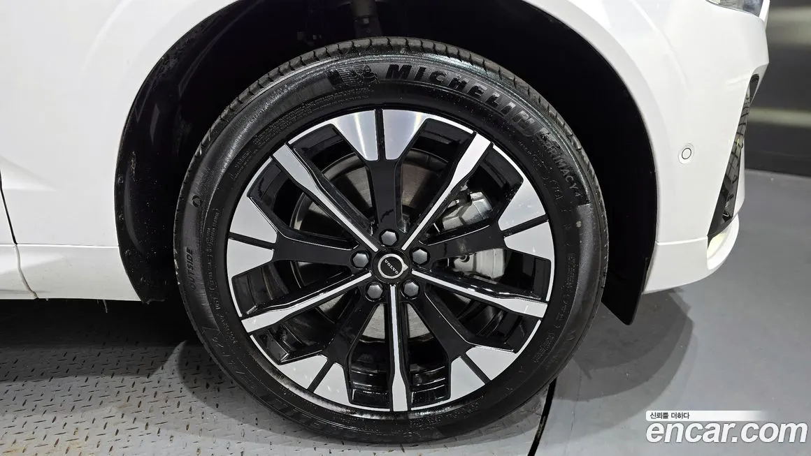 Volvo XC60 2026 из KR, фото 9
