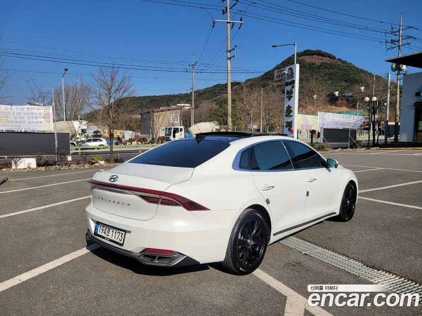 Hyundai Grandeur 2022 из KR, фото 3