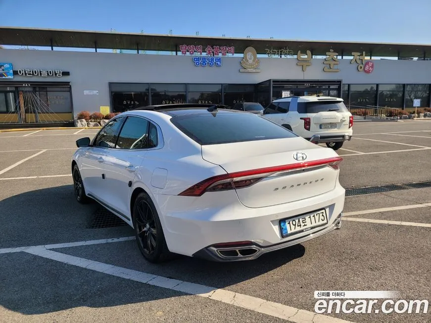 Hyundai Grandeur 2022 из KR, фото 7