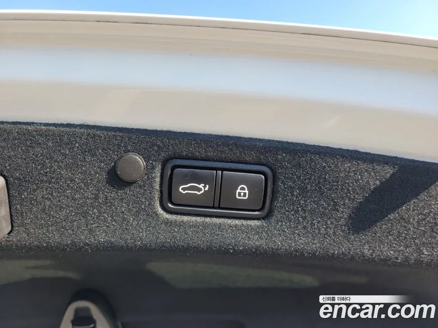 Hyundai Grandeur 2022 из KR, фото 4