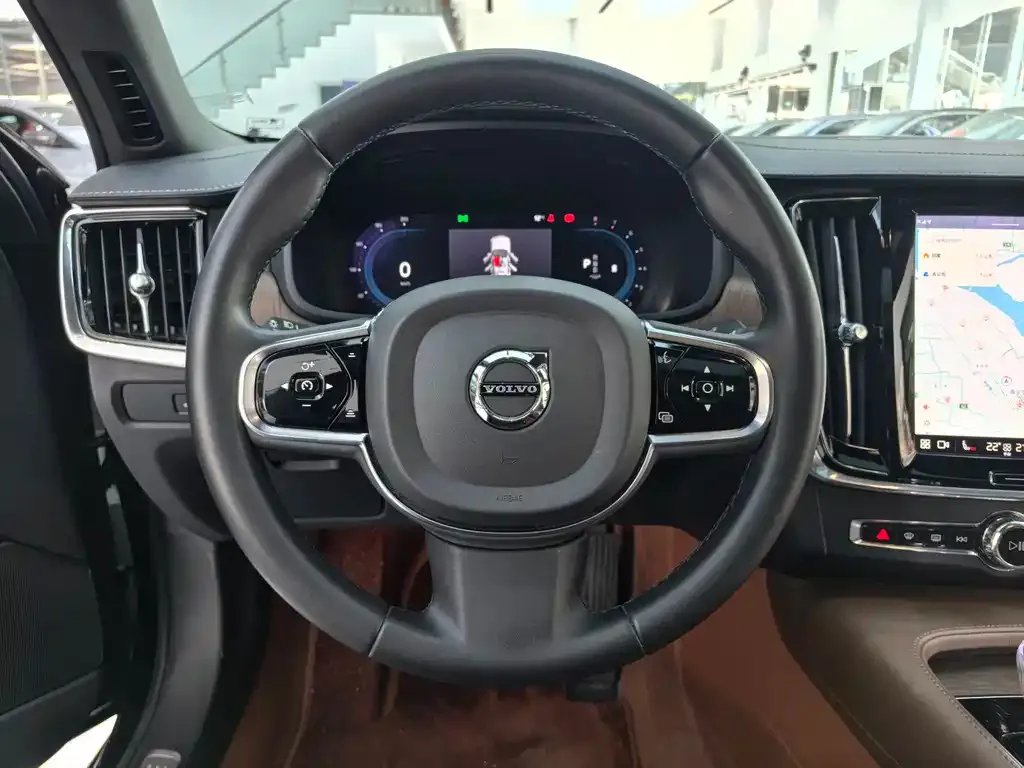 Volvo S90 — фото 2