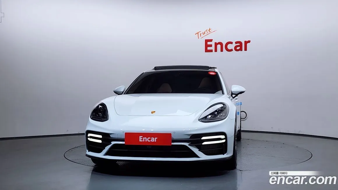 Porsche Panamera 2023 из KR, фото 8