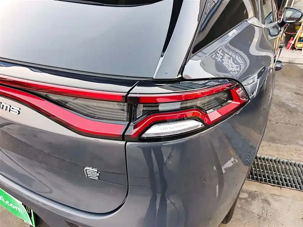 BYD Tang New Energy 2023 из CN, фото 10
