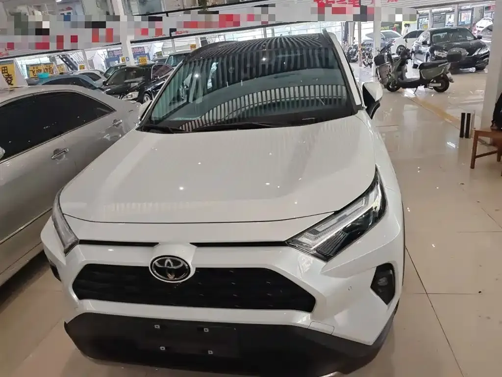 Toyota RAV4 2024 из CN, фото 10