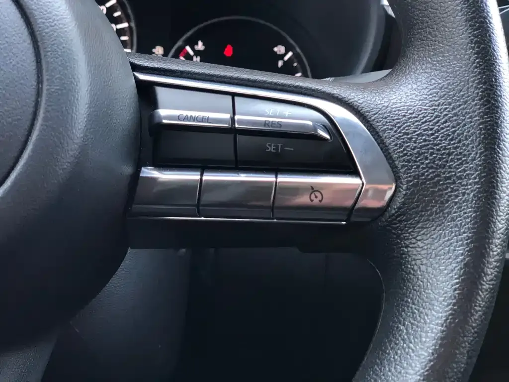 Mazda 3 Axela 2024 из CN, фото 5