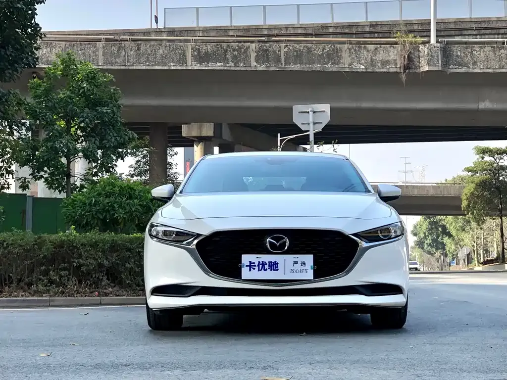 Mazda 3 Axela 2024 из CN, фото 7