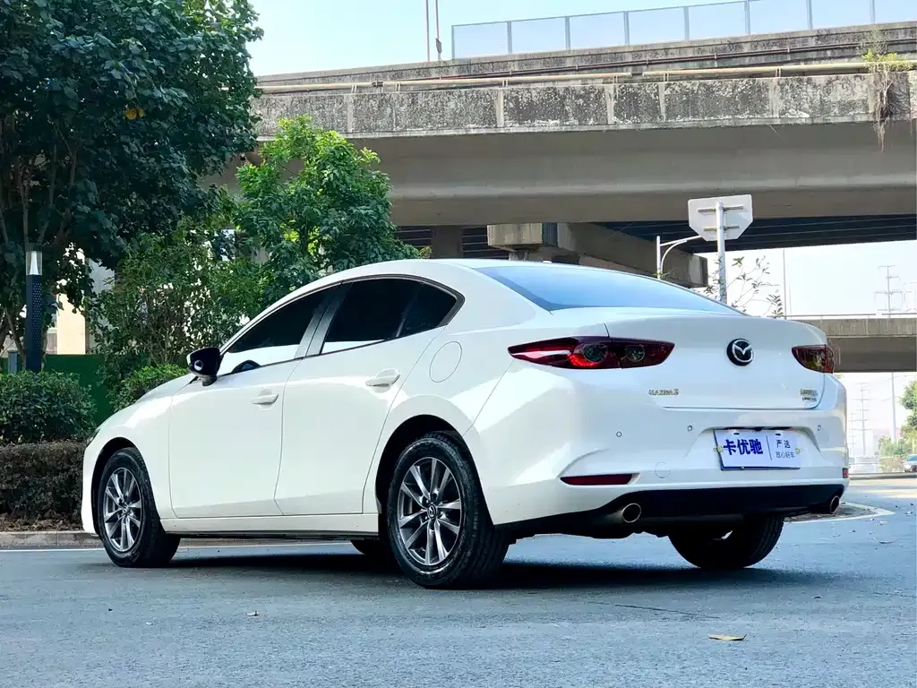 Mazda 3 Axela 2024 из CN, фото 6