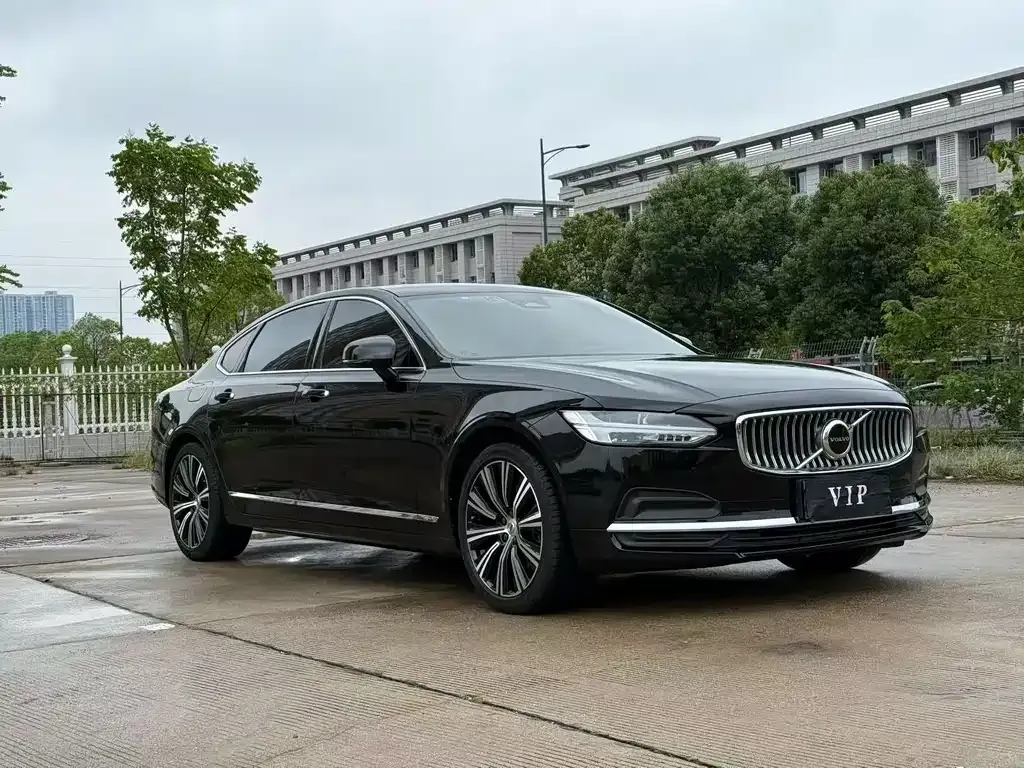 Volvo S90 — фото 5