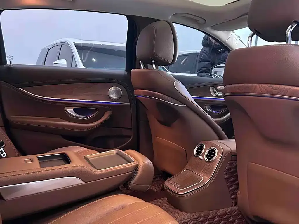 Mercedes-Benz E-Class 2022 из CN, фото 8