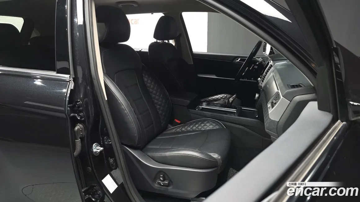 KG Mobility (Ssangyong) Rexton — фото 10