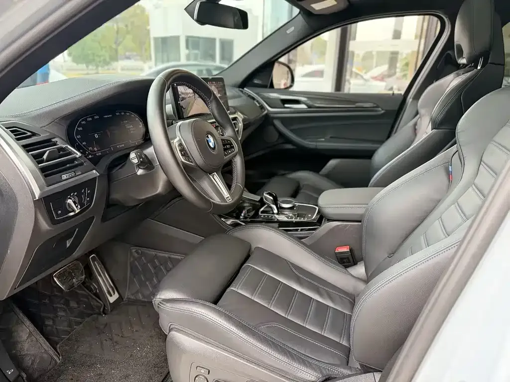 BMW X4 M40i 2025 из CN, фото 10