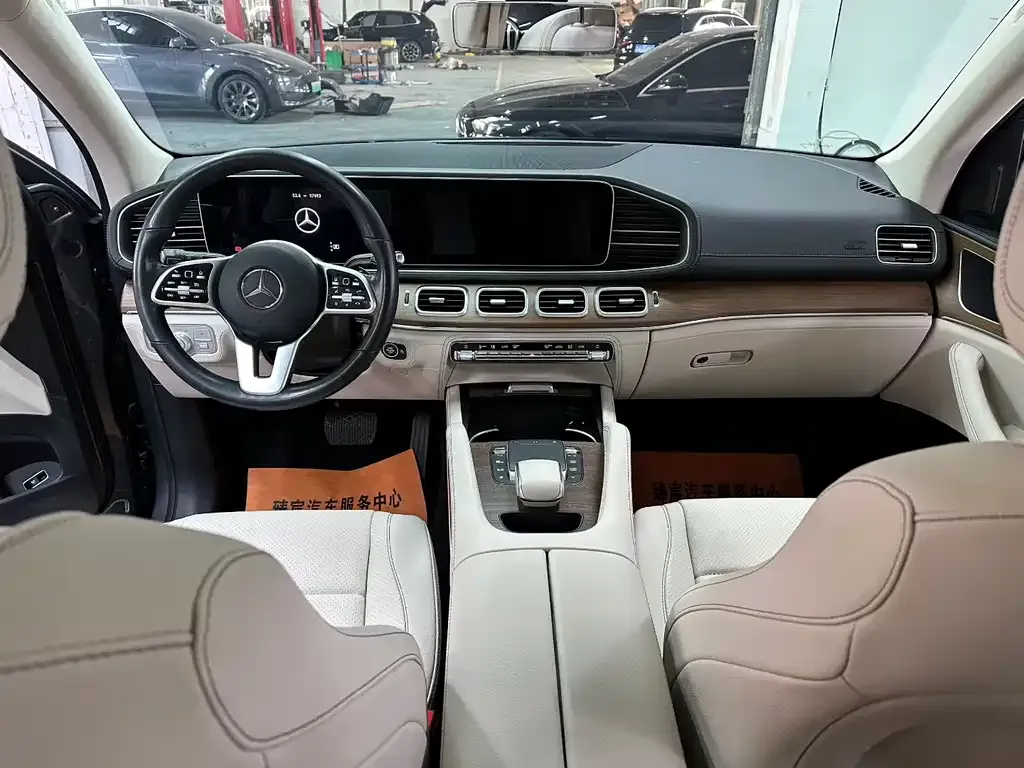 Mercedes-Benz GLE — фото 5
