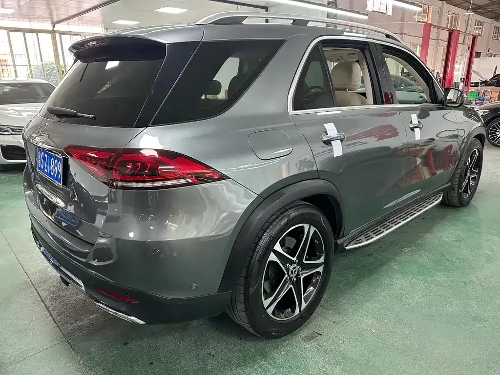 Mercedes-Benz GLE — фото 9