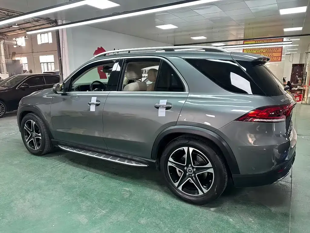 Mercedes-Benz GLE — фото 8