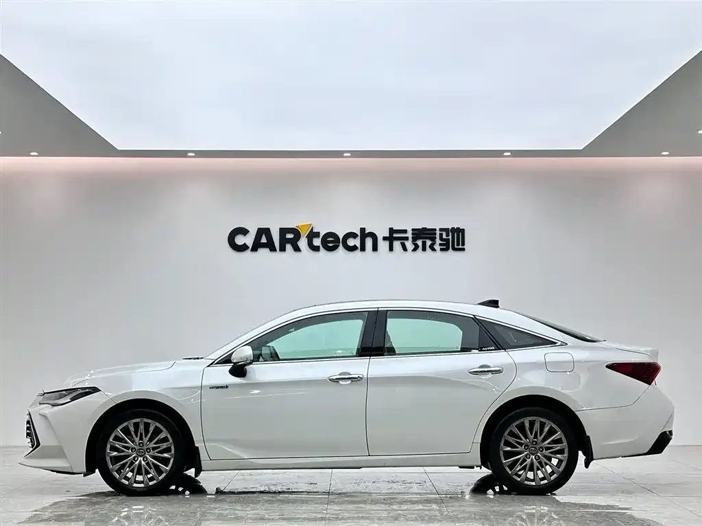 Toyota Avalon 2022 из CN, фото 6