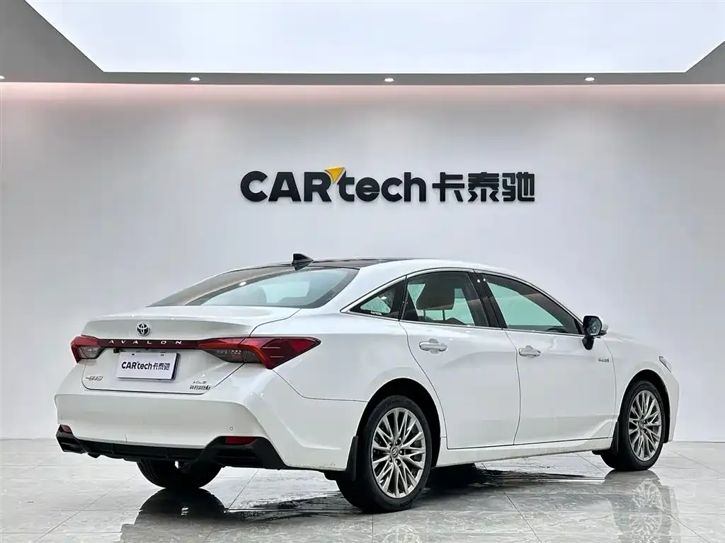 Toyota Avalon 2022 из CN, фото 10