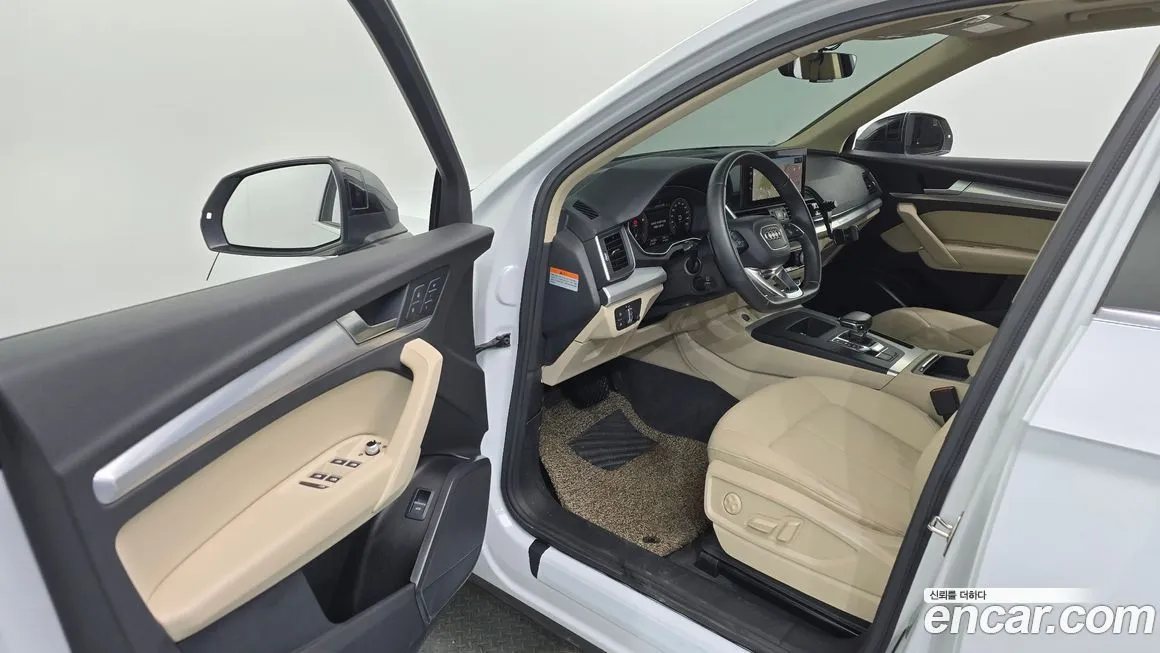 Audi Q5 2022 из KR, фото 9