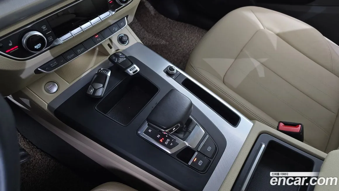 Audi Q5 2022 из KR, фото 7