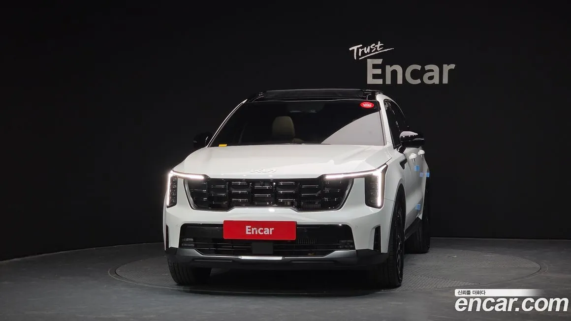 Kia Sorento — фото 10
