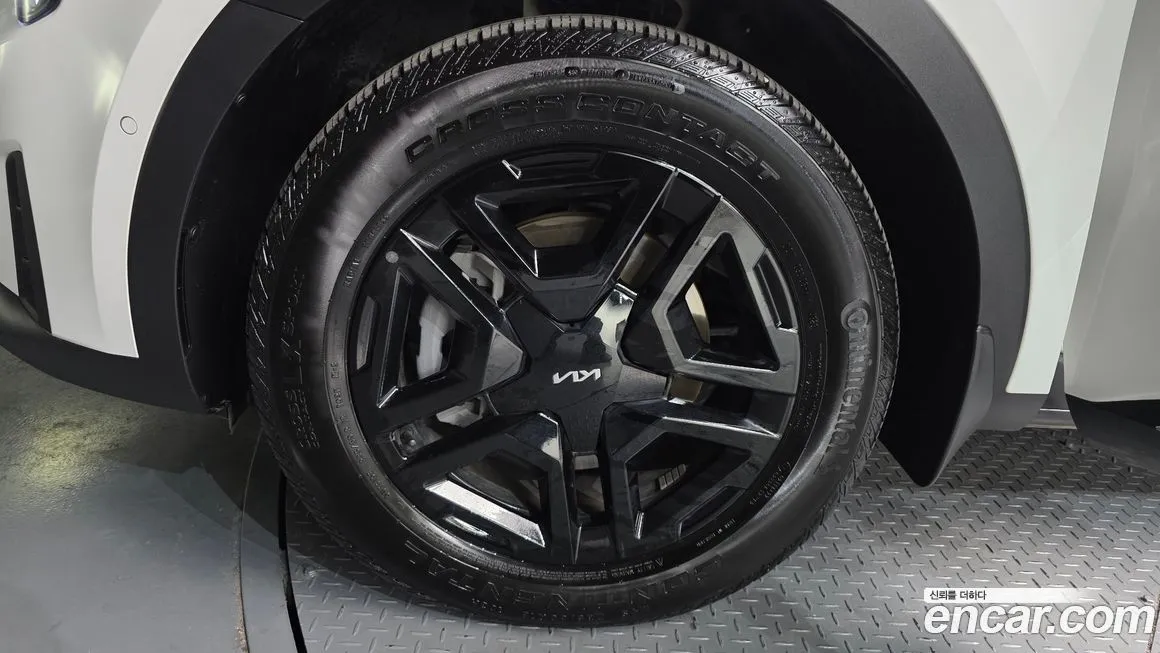 Kia Sorento — фото 8