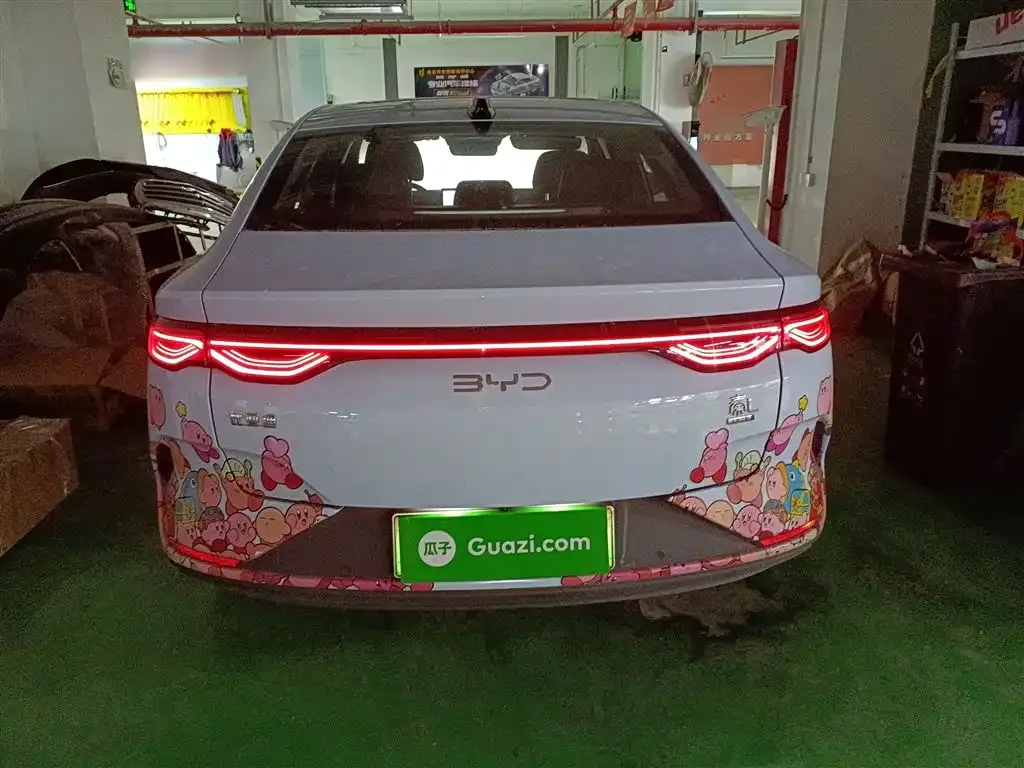 BYD Qin L — фото 10