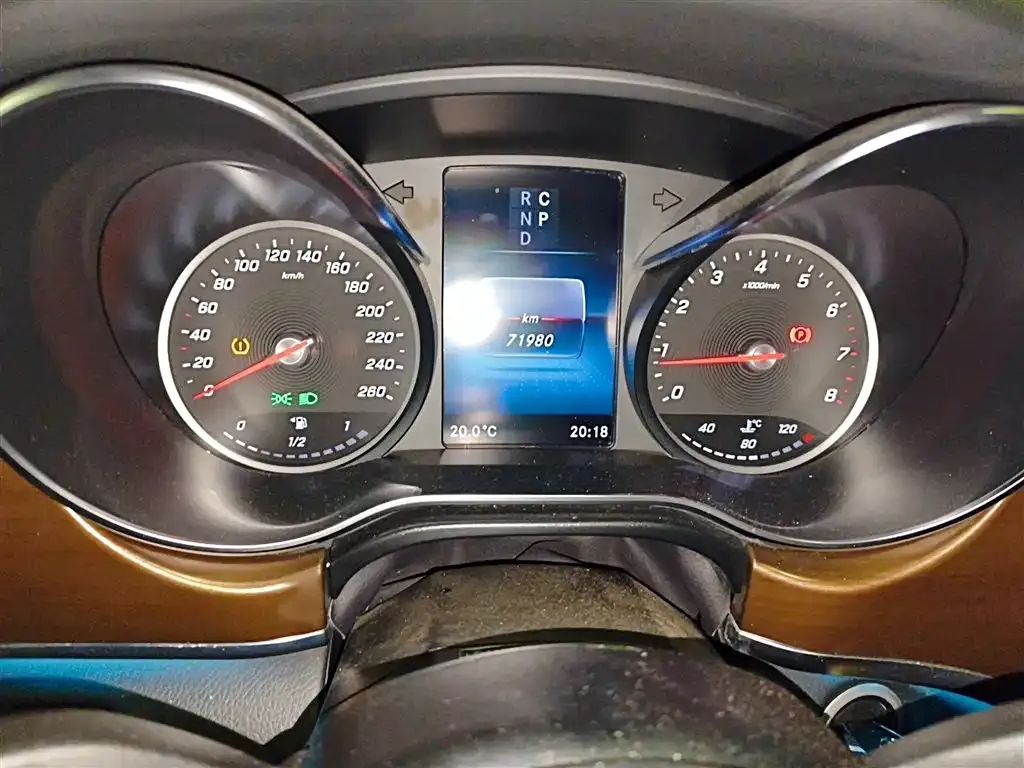 Mercedes-Benz V-Class 2021 из CN, фото 10