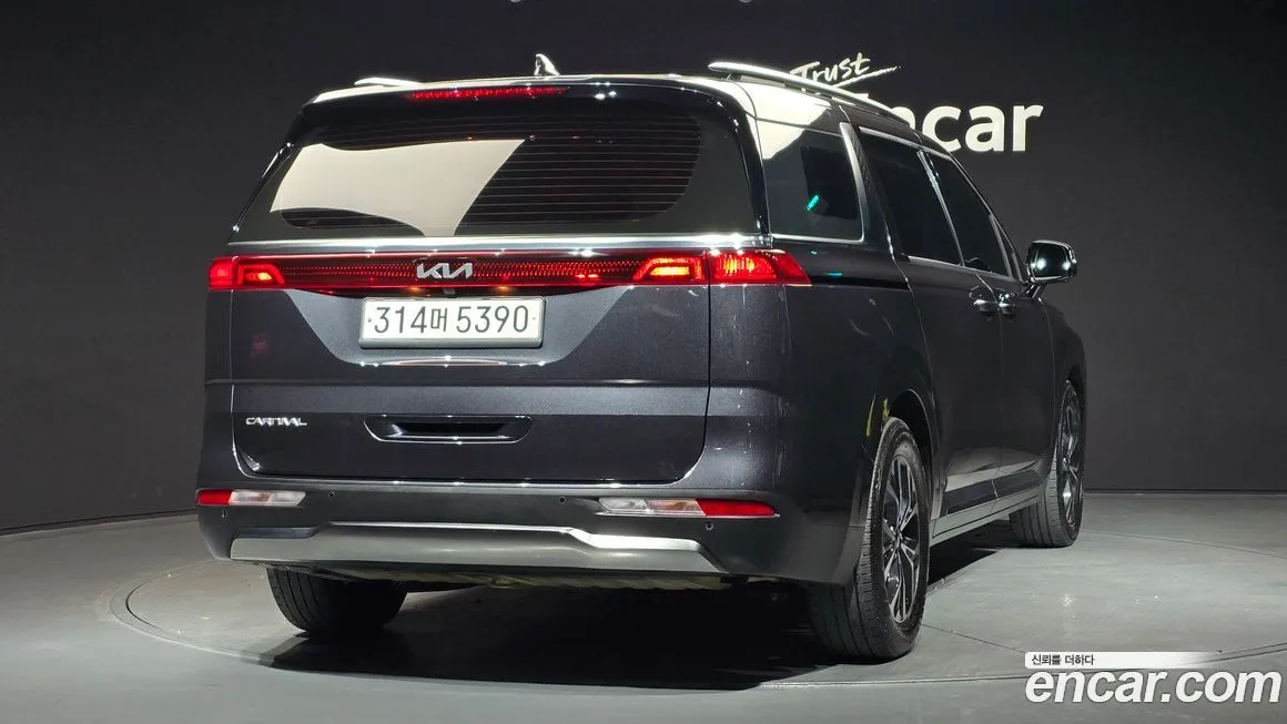 Kia Carnival 2023 из KR, фото 2