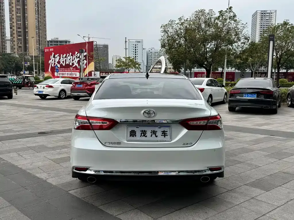 Toyota Camry 2024 из CN, фото 8