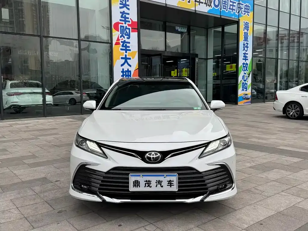 Toyota Camry 2024 из CN, фото 9