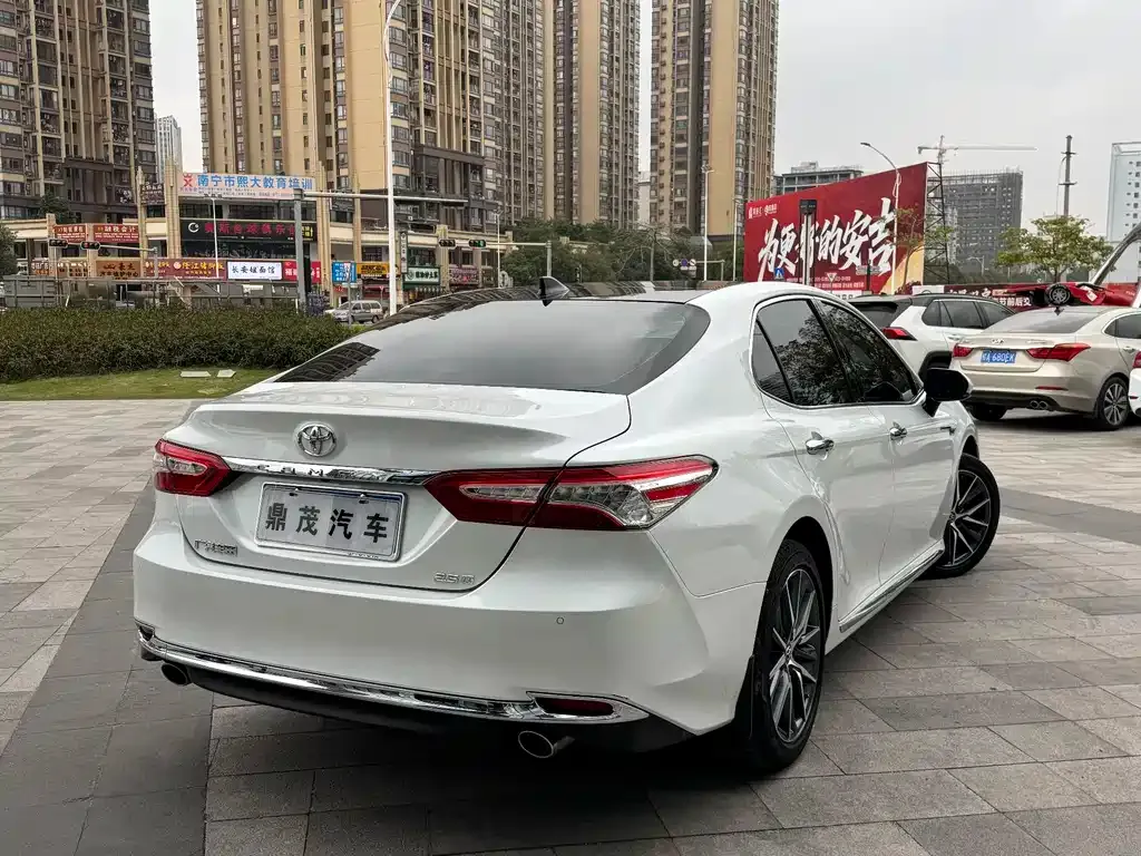 Toyota Camry 2024 из CN, фото 7