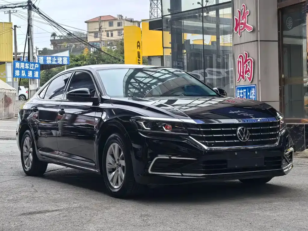 Volkswagen Passat — фото 5