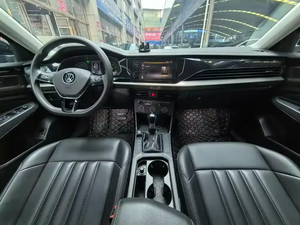 Volkswagen Passat — фото 4